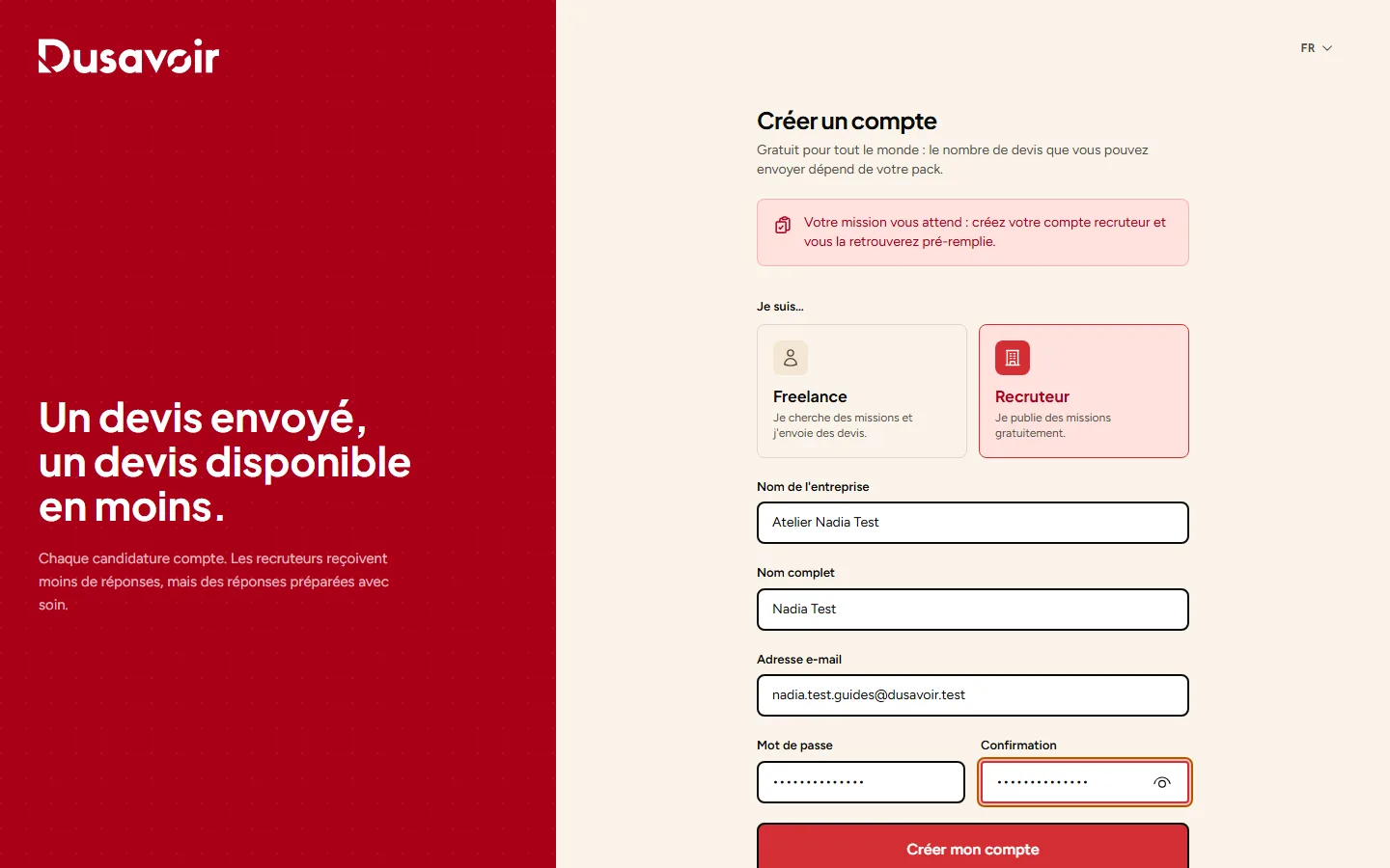 Formulaire d'inscription recruteur rempli avec nom d'entreprise, nom et email